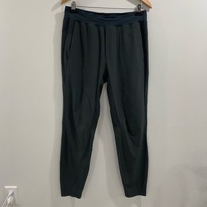 Lululemon In Mind Yoga Pants - Size Large